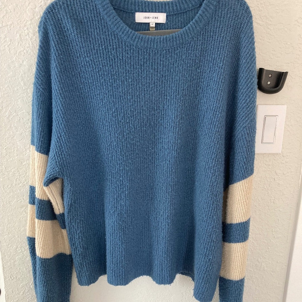 Women’s John + Jenn Blue With Cream Stripes Oversized Small Sweater